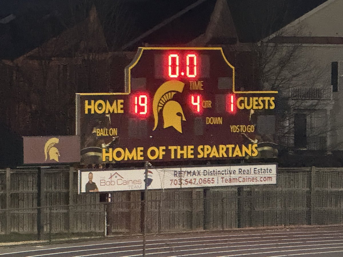 LQuick42's tweet photo. First game of the season!  Let’s go Spartans! https://t.co/SMPuz6JHZX