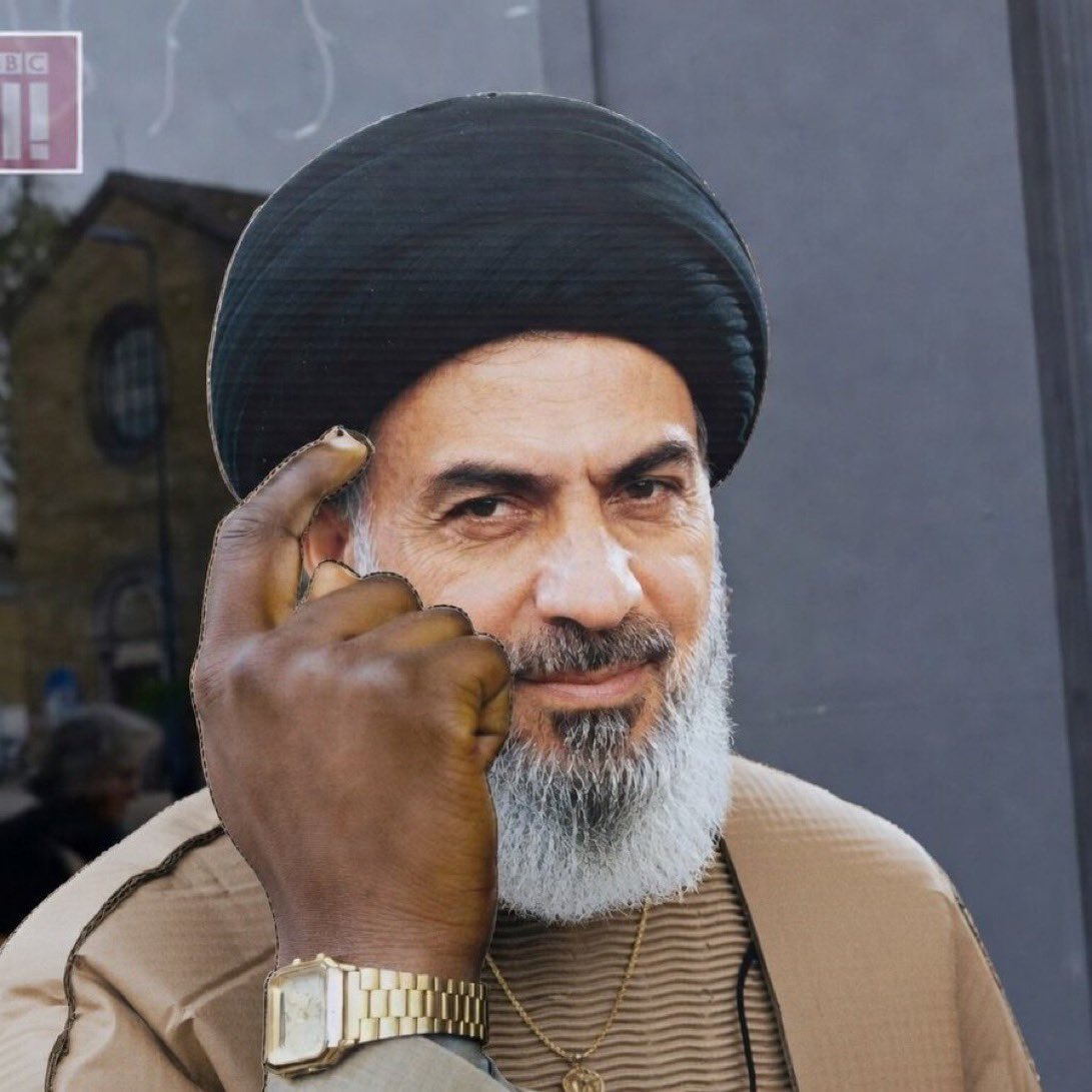 Lucky Charlie.🎧 tweet media