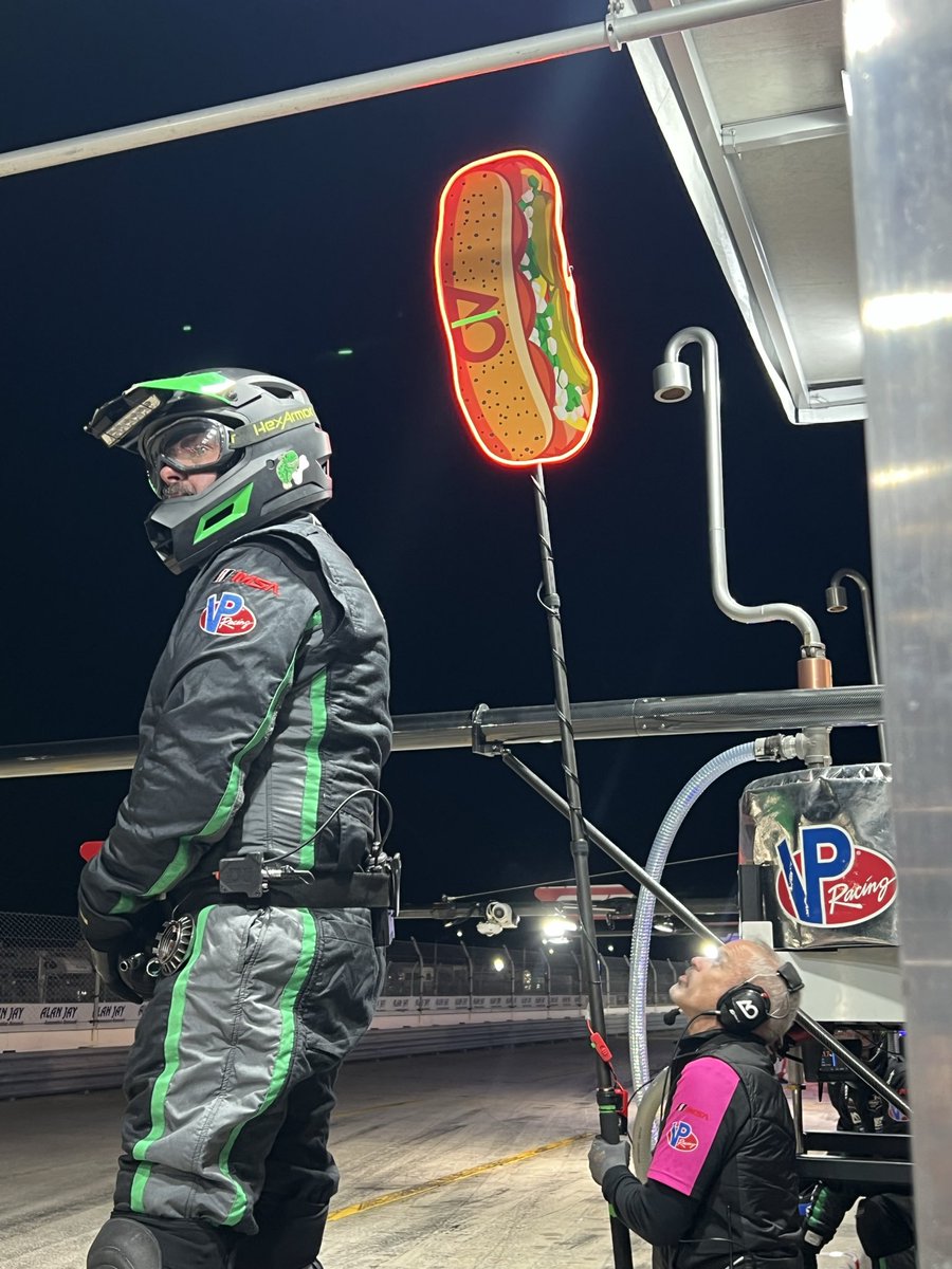 AO Racing 🦖 tweet media