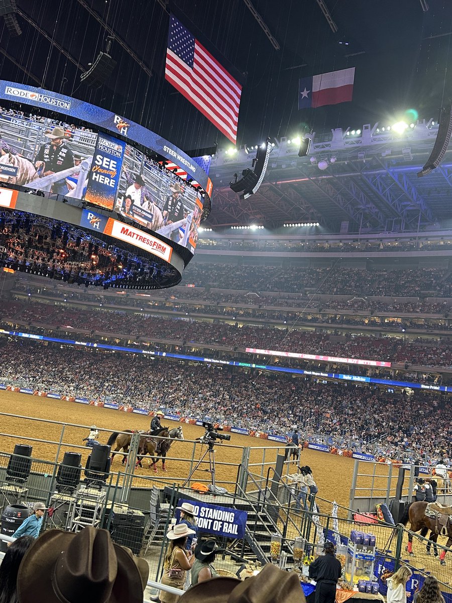 SierraDawn ☀️ tweet media