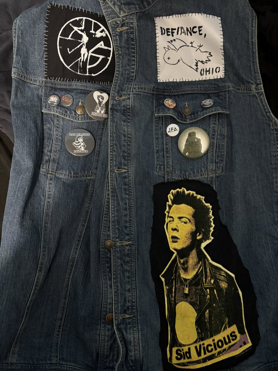 Allroy Soho (Smelly Era) tweet media