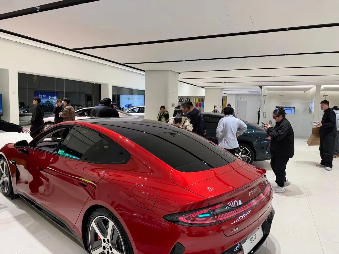 ThinkerCar tweet media