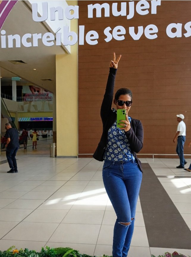 Samaria Lopez tweet media