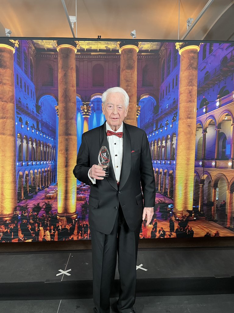 Aviation Week tweet media