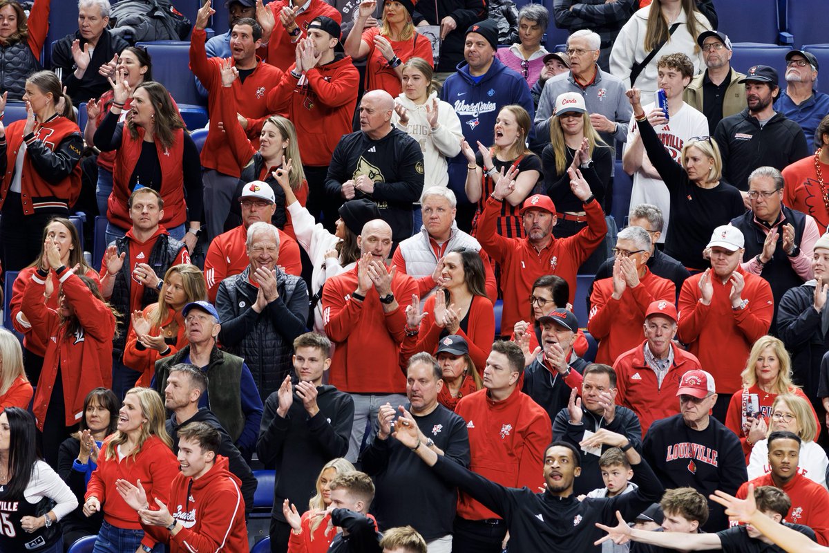 Louisville Athletics tweet media