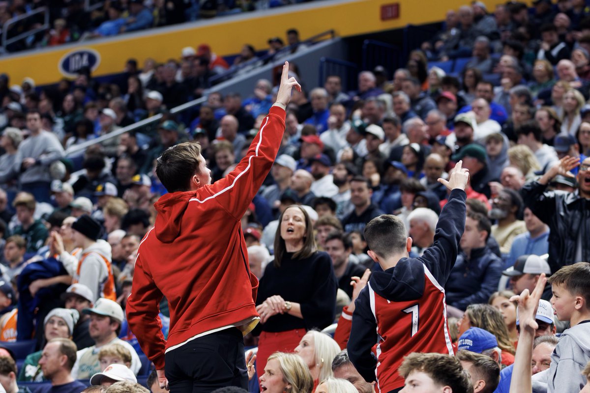 Louisville Athletics tweet media