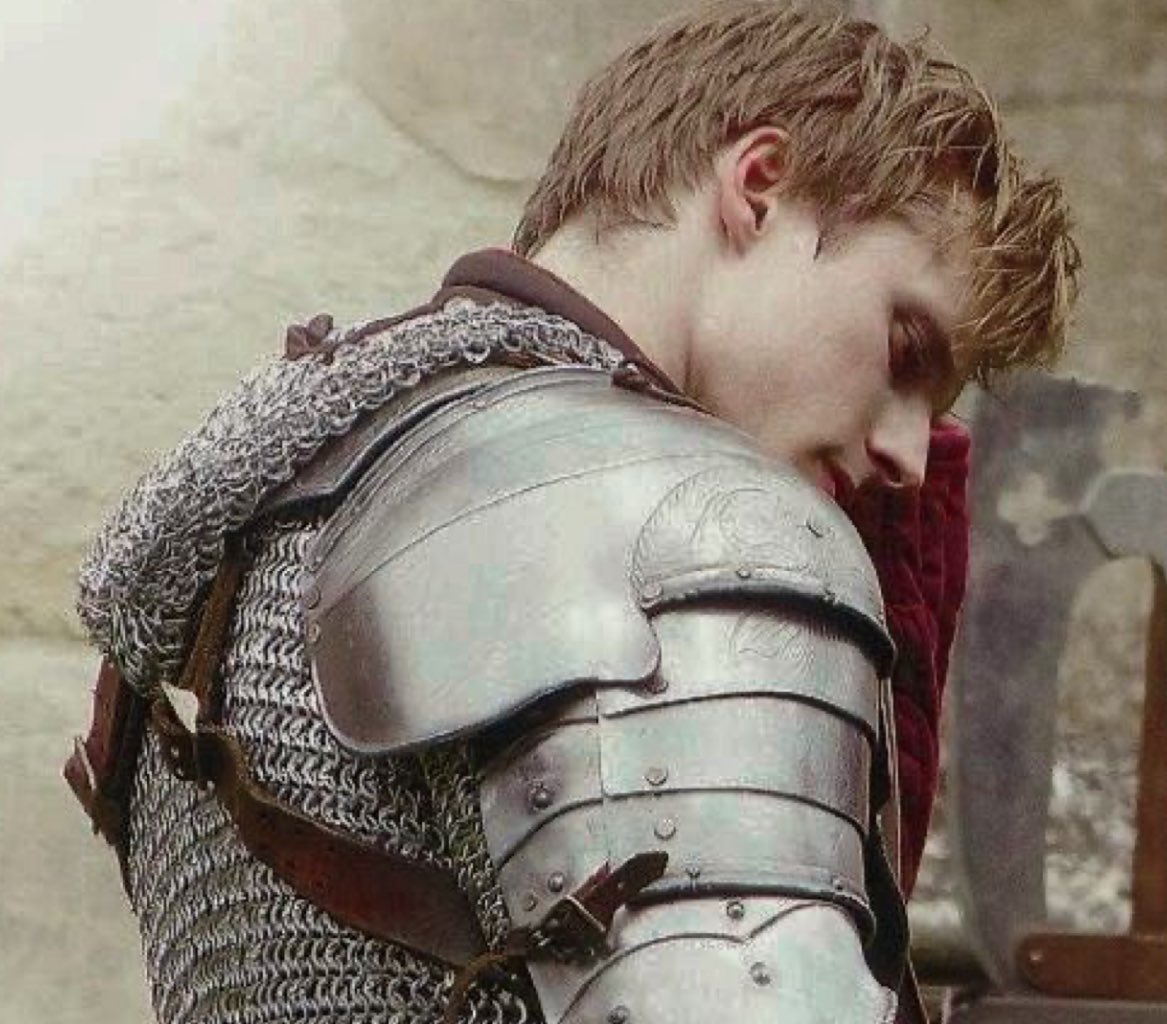 crowned heir vaella targaryen, daughter of daeron and kiera x her consort maegor brightflame, son of aerion and ser duncan