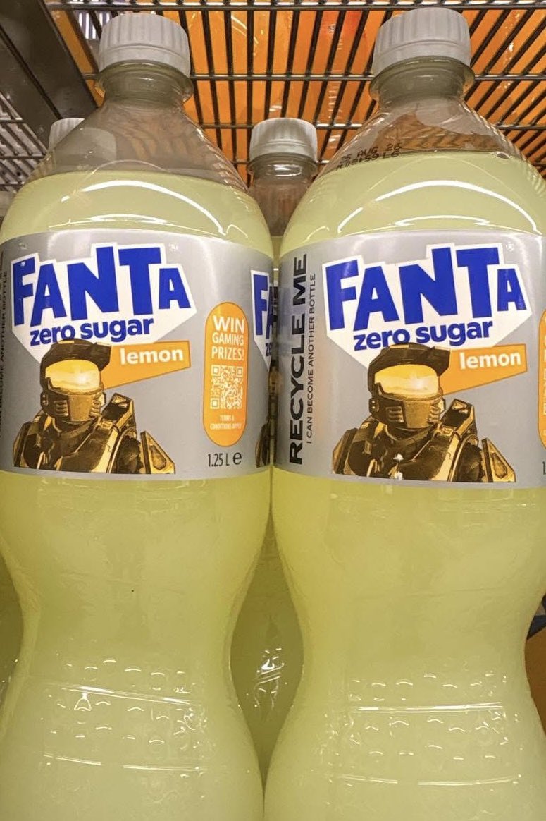 HaloCollector tweet media