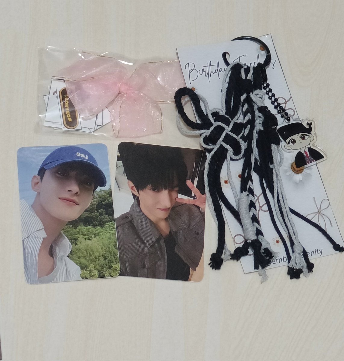 Sudah sampai freebies nya, makasih ya ka lucu banget freebies nya, jadi nambah lagi freebies nya dr ka" <a href="/embunserenity/">embunserenity | Bag charms</a>