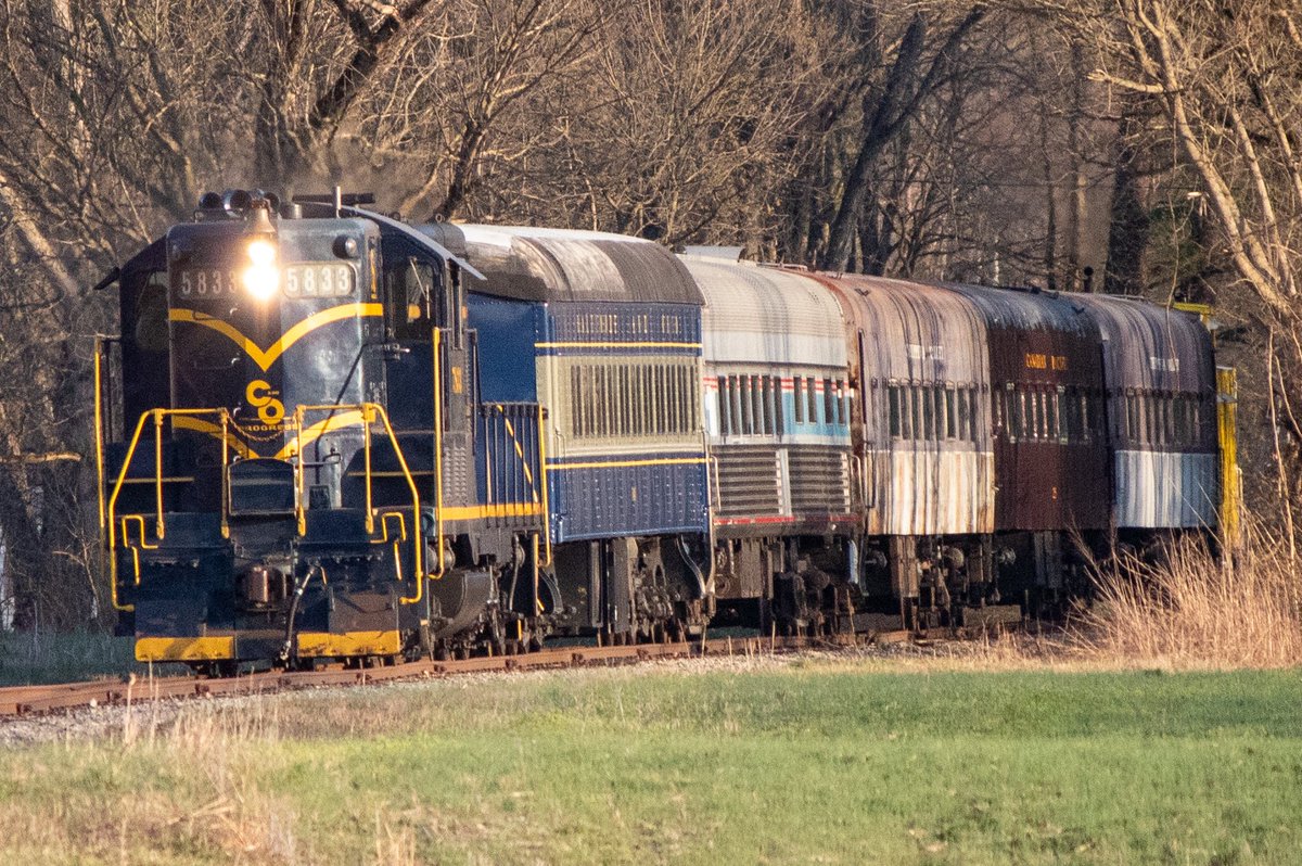 hvtrain's tweet photo. Check out the menu options for our April Elegant Dinner Train and get your tickets today at https://t.co/JderbkaPm6. https://t.co/lDt70pF0bq