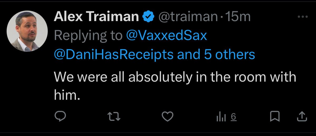 Dani Digs tweet media