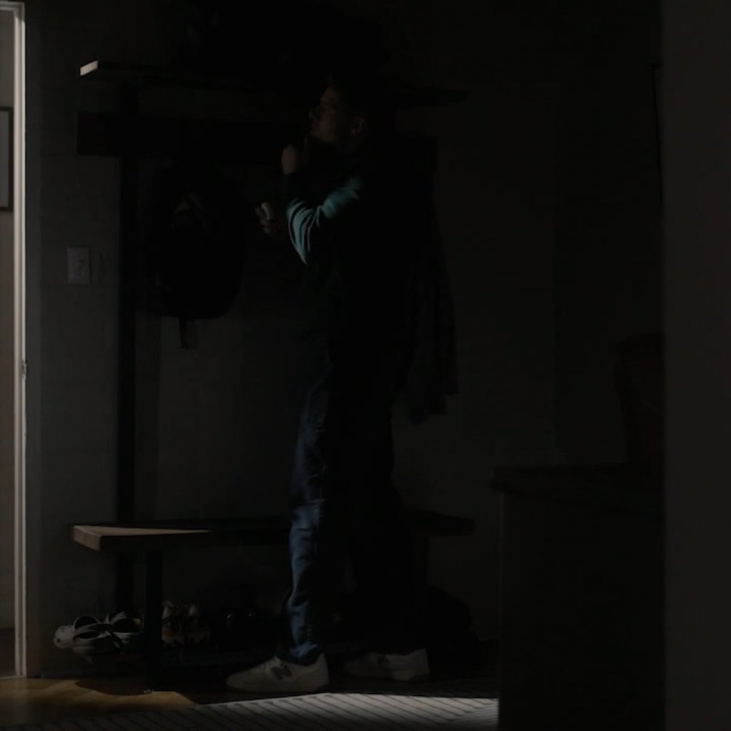 buckitallup's tweet photo. okay so either buck is starting to become addicted to pills or he ends up taking too many and becomes ill… i’m gonna kms https://t.co/g0HZ1e4HPZ