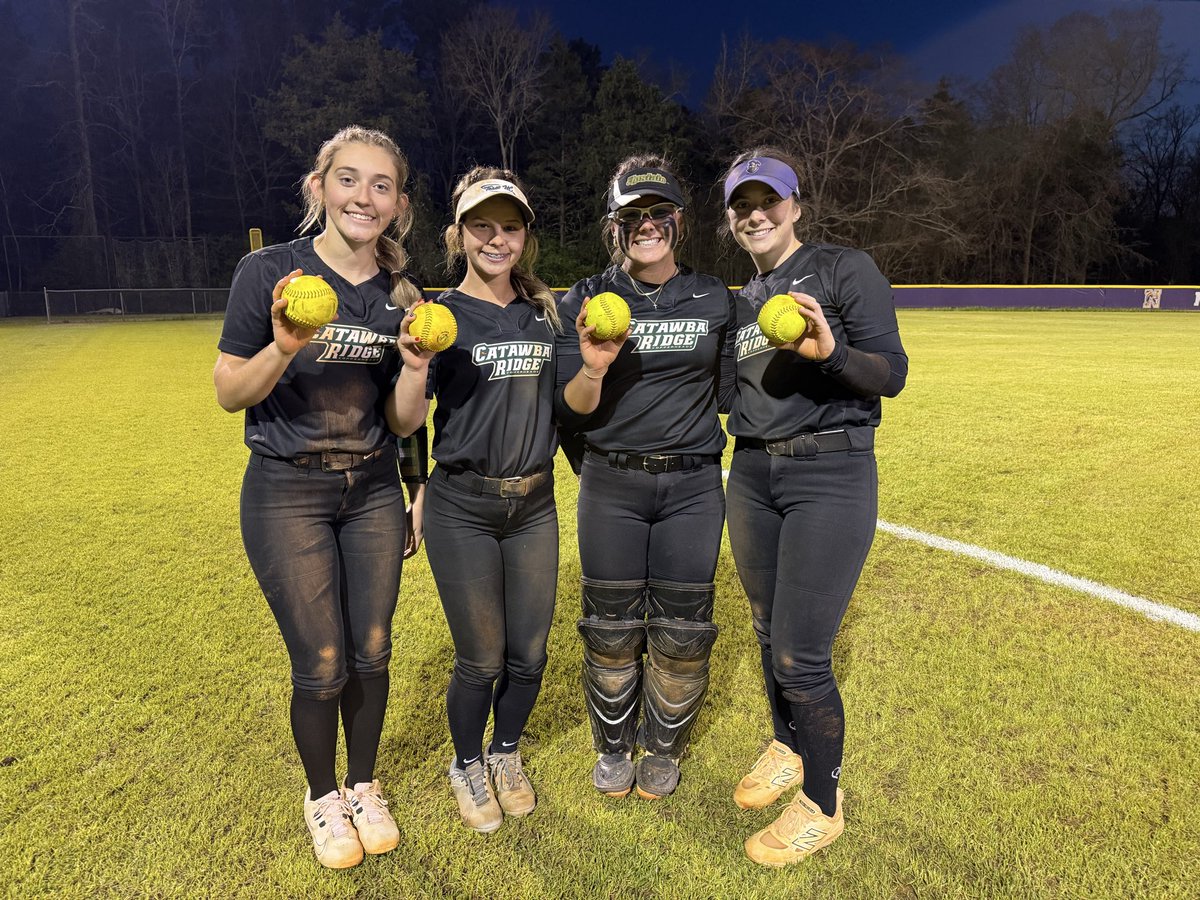 Catawba Ridge Varsity Softball tweet media