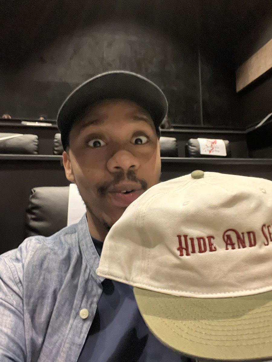 Leo Rydel tweet media