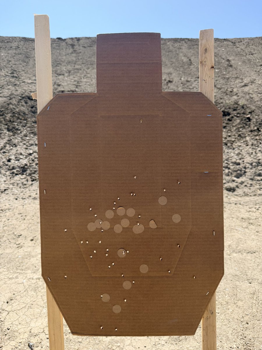 Earth Crisis Vegan™️ tweet media