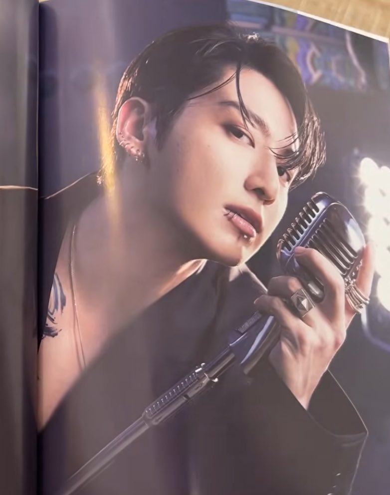 Jungkook Charts tweet media