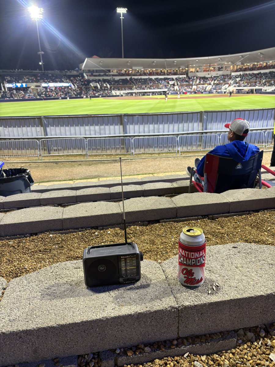 Left Field Mask tweet media