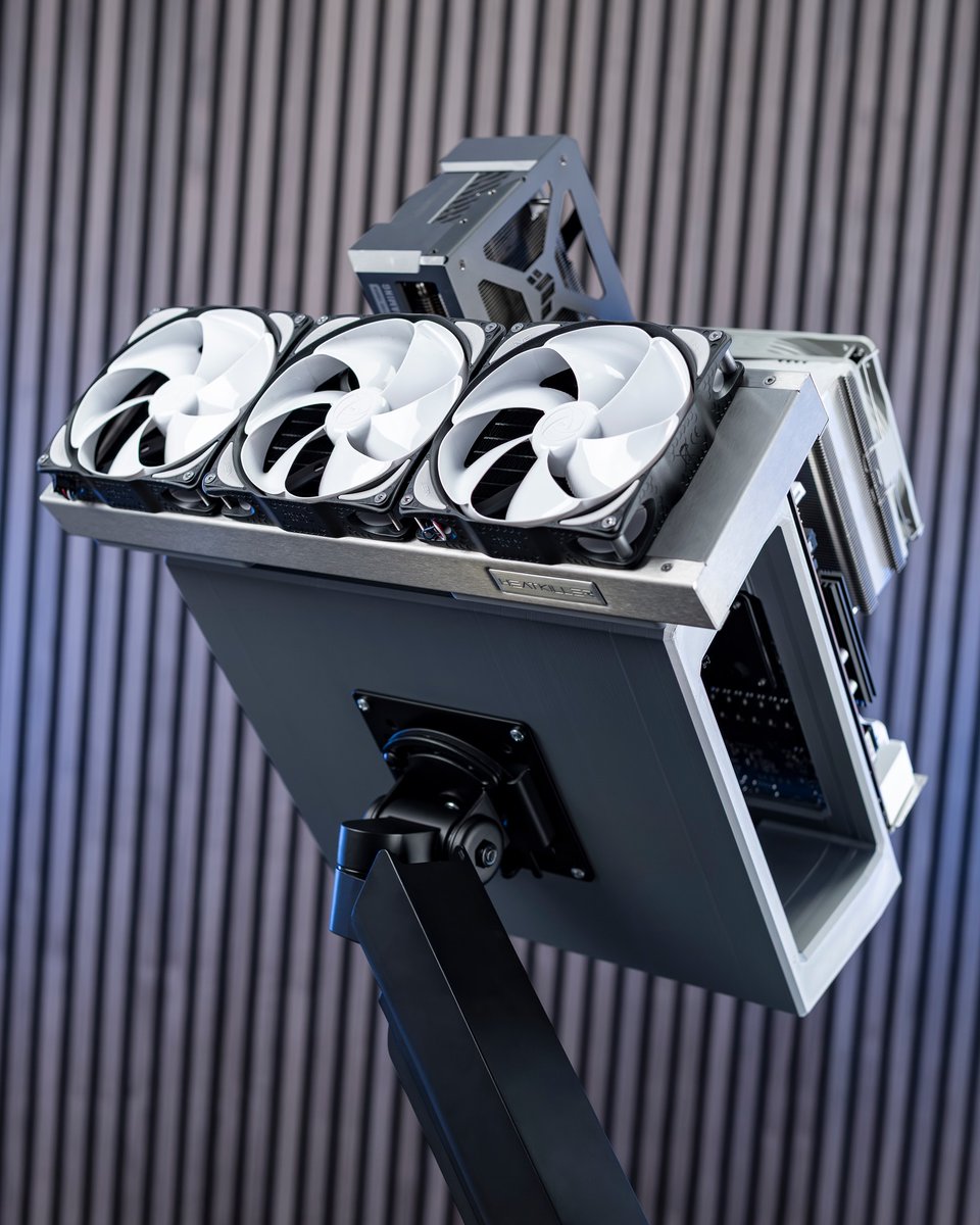 XPCM Official tweet media