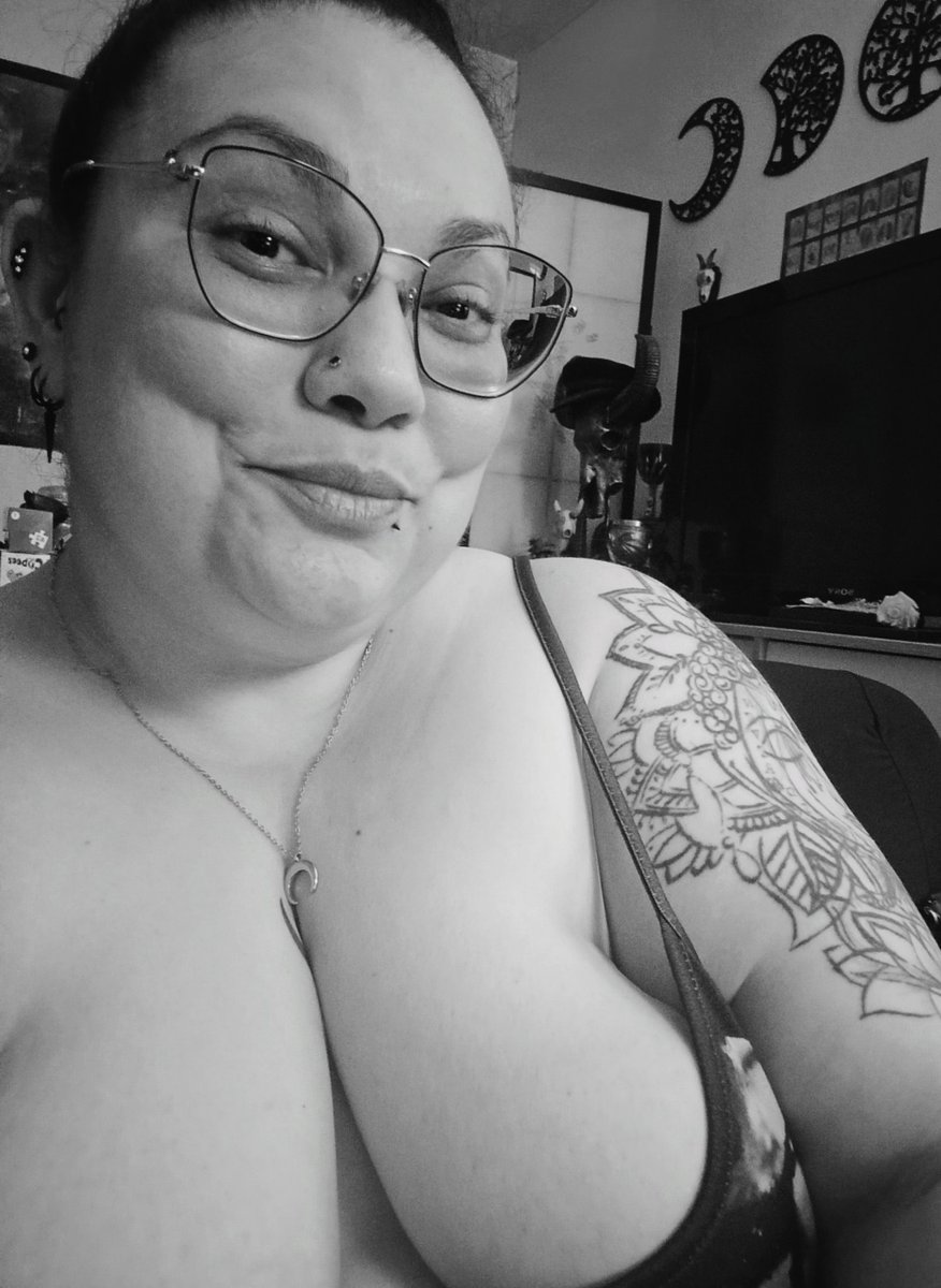 SosoBBW.ೃ࿐ tweet media