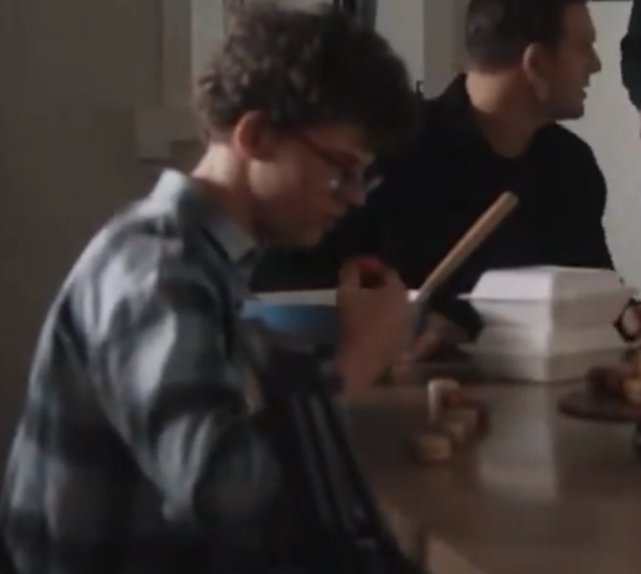 bella 🚒 tweet media