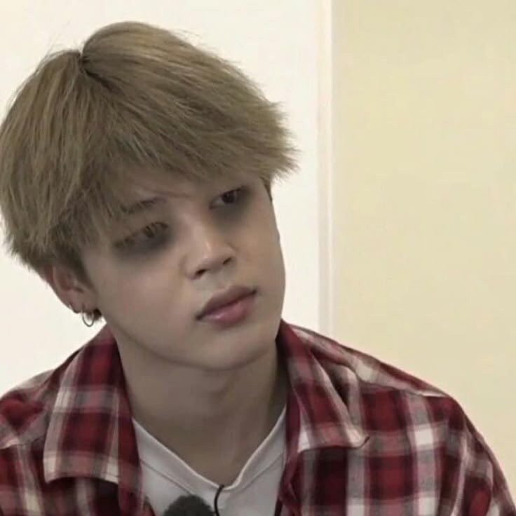 janierang! 🐰🪭 tweet media