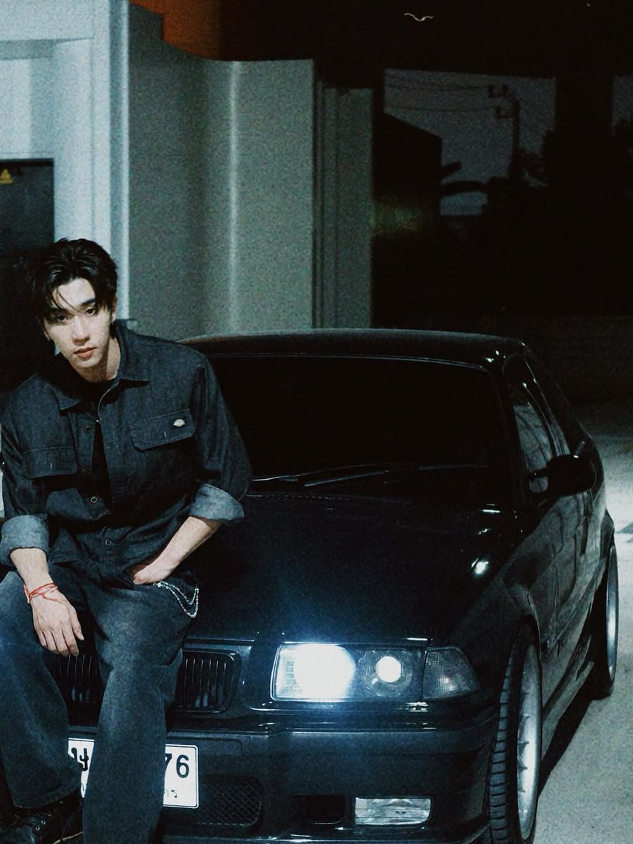 ppe2003perth's tweet photo. อายุ25 หล่อตลอดไปจริงๆ หล่อมากขึ้นทุกๆวันเลย หล่อและเท่อะพ่อหนุ่ม

IG perthppe 

THE 25TH PERTH CHAPTER

#PerthRockOnEra
#PerthTanapon #KDPPE https://t.co/I9uoFny67w