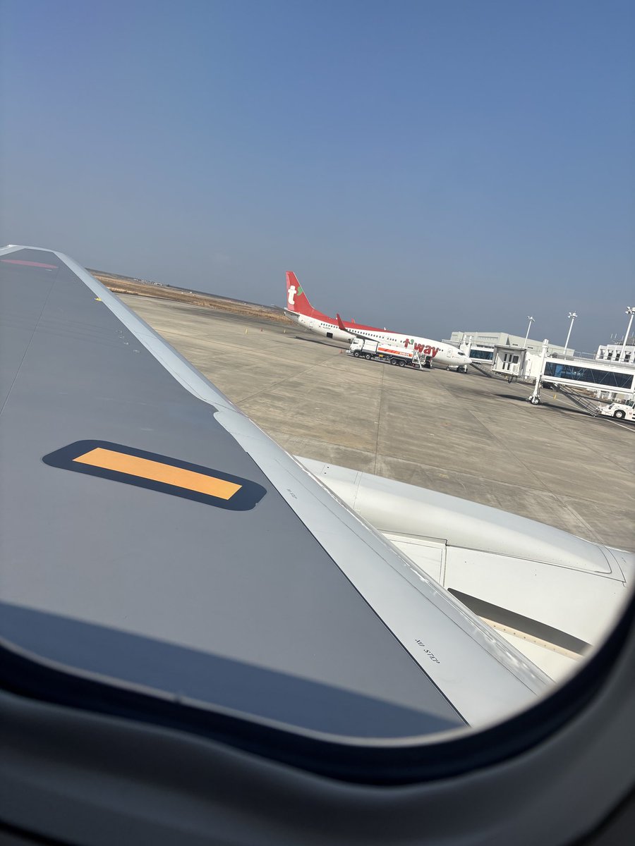 まってろ東京🗼👏🏻 ̖́-