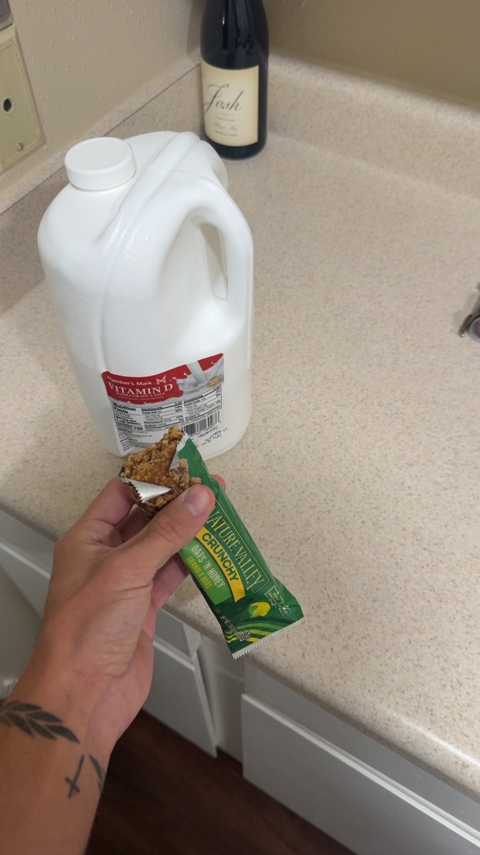 Coach Scott Frost tweet media