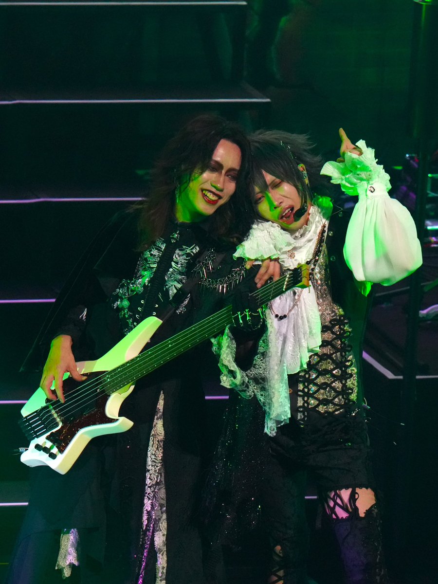 キリハラ tweet media