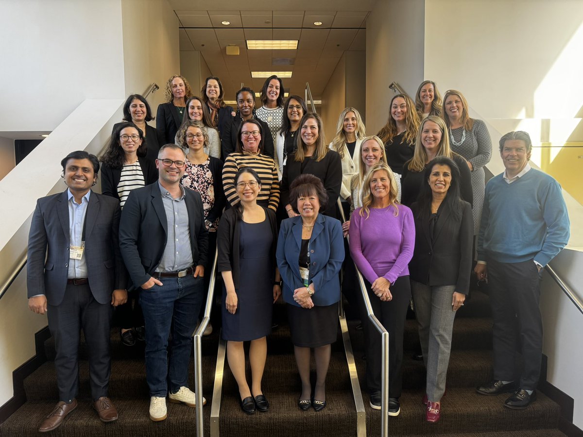 JudyYeeMD's tweet image. @Radiology_Chairs #SCARD @GEHealthCare #LEAD group @aaradiol training the leaders of tomorrow!  What a great group.