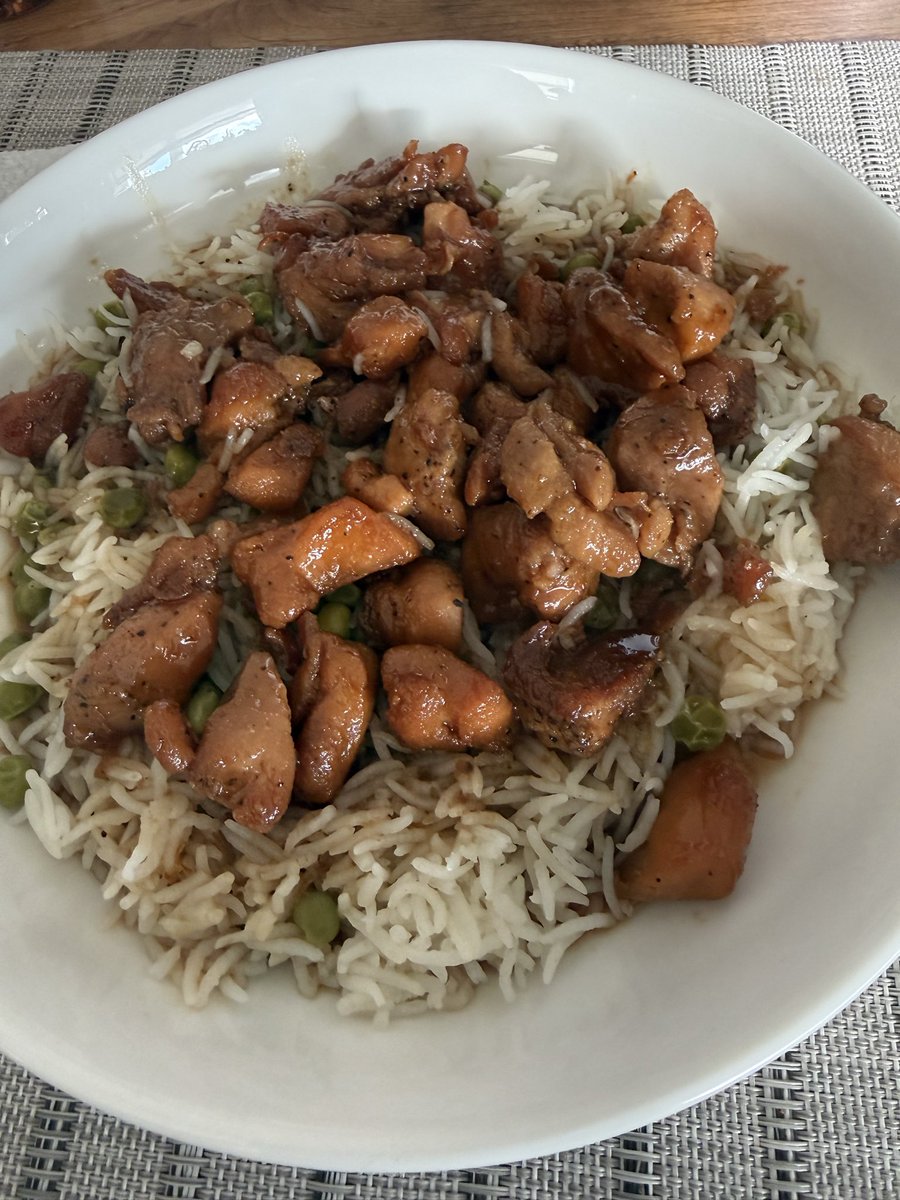 Nutmegbunny tweet media