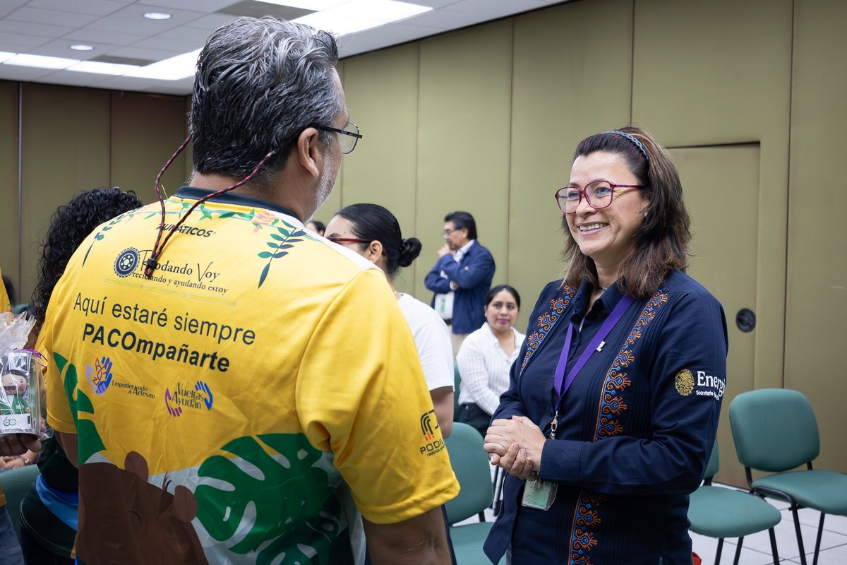 ElizabethMar_J's tweet image. Tuve el privilegio de participar en la entrega de pelucas a la Fundación 500 Padrinos en Cd. del Carmen, una iniciativa que realizamos en conjunto con #Alliance desde el @IMPetroleo.
 Ciencia con corazón. 💜🎗️