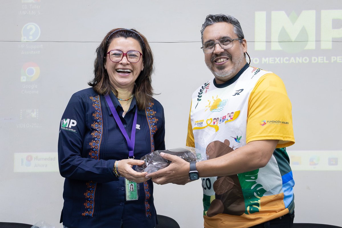 ElizabethMar_J's tweet image. Tuve el privilegio de participar en la entrega de pelucas a la Fundación 500 Padrinos en Cd. del Carmen, una iniciativa que realizamos en conjunto con #Alliance desde el @IMPetroleo.
 Ciencia con corazón. 💜🎗️