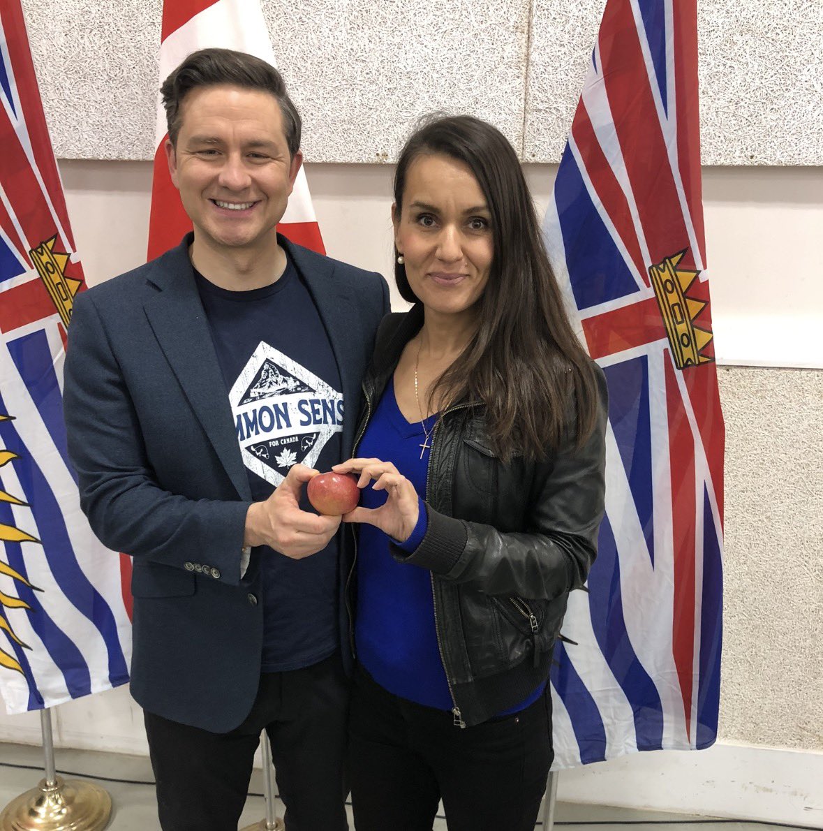 Kat Kanada tweet media