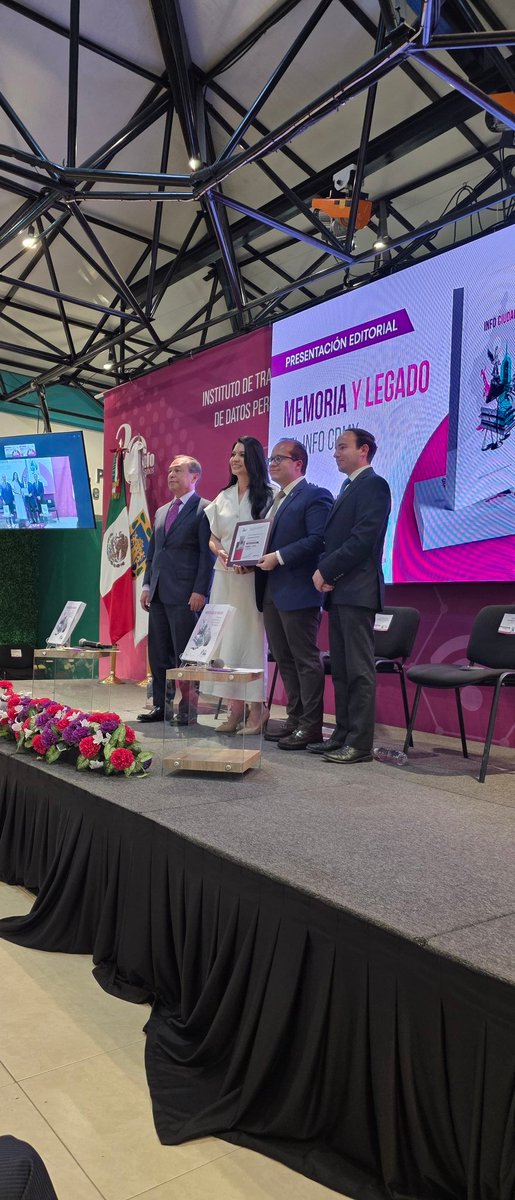 Felicidades al <a href="/InfoCdMex/">INFO CDMX</a> que pronto cumplirá 20 años.
Especial reconocimiento a mi amiga <a href="/lauraenriquezr/">Laura L. Enríquez Rodríguez</a>, pieza clave en este proceso de transformación que vive la institución 👏👏👏
#ElINFOSigue