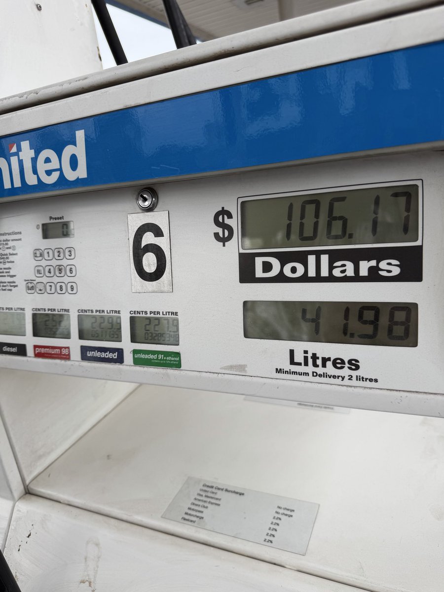 AussieLoyalist tweet media