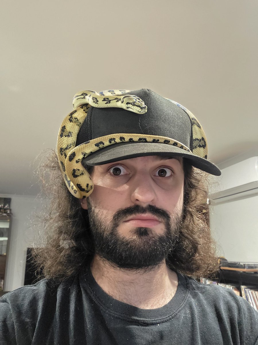 RUSTICGHOST tweet media