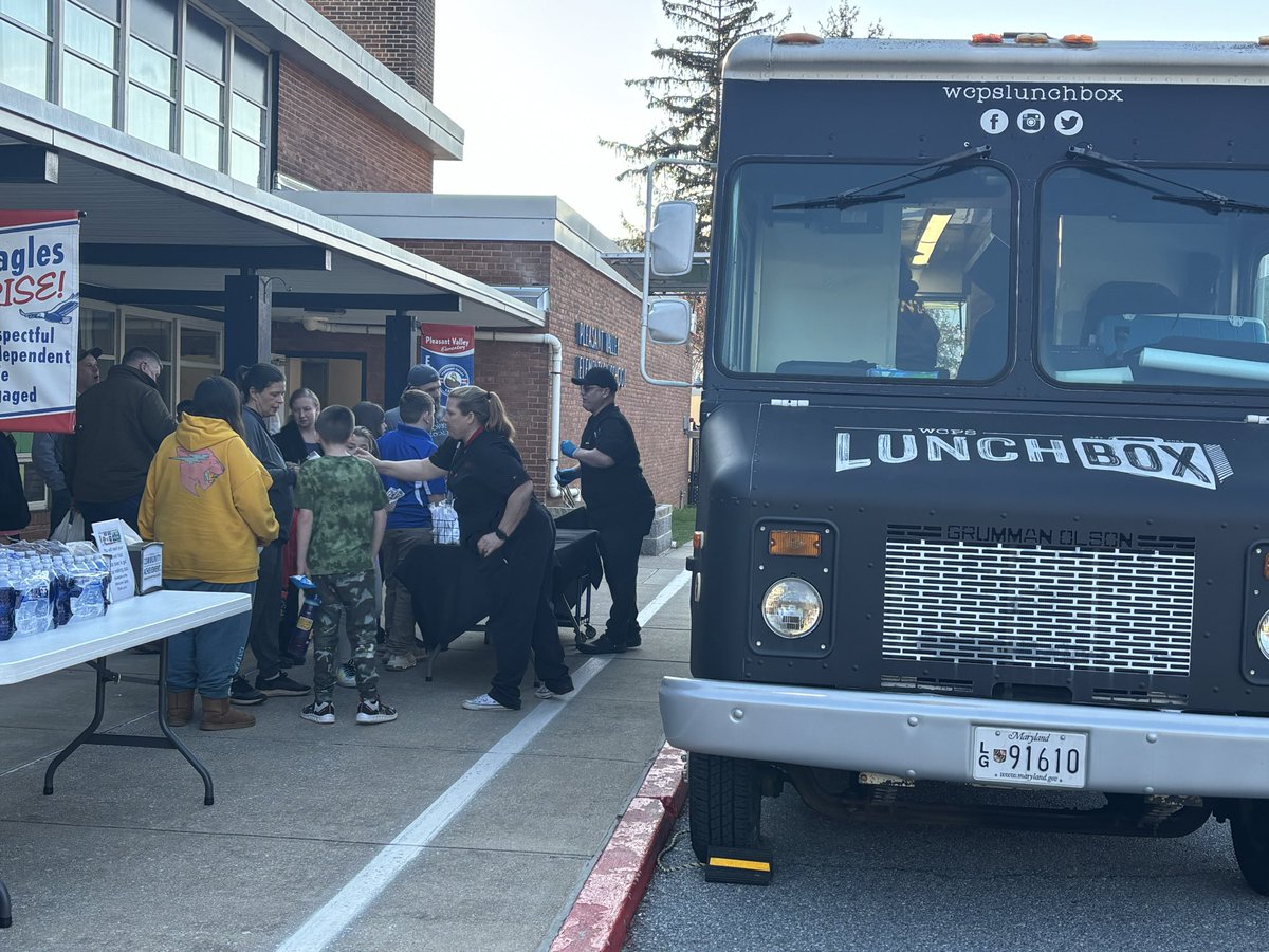 Diana Gray tweet media