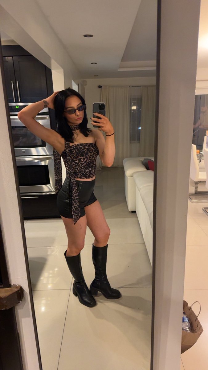 lady luck tweet media