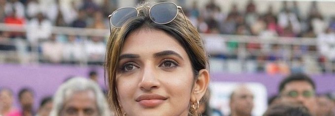 𝙈𝙤𝙫𝙞𝙚 𝙈𝙚𝙩𝙧𝙞𝙘𝙨 tweet media