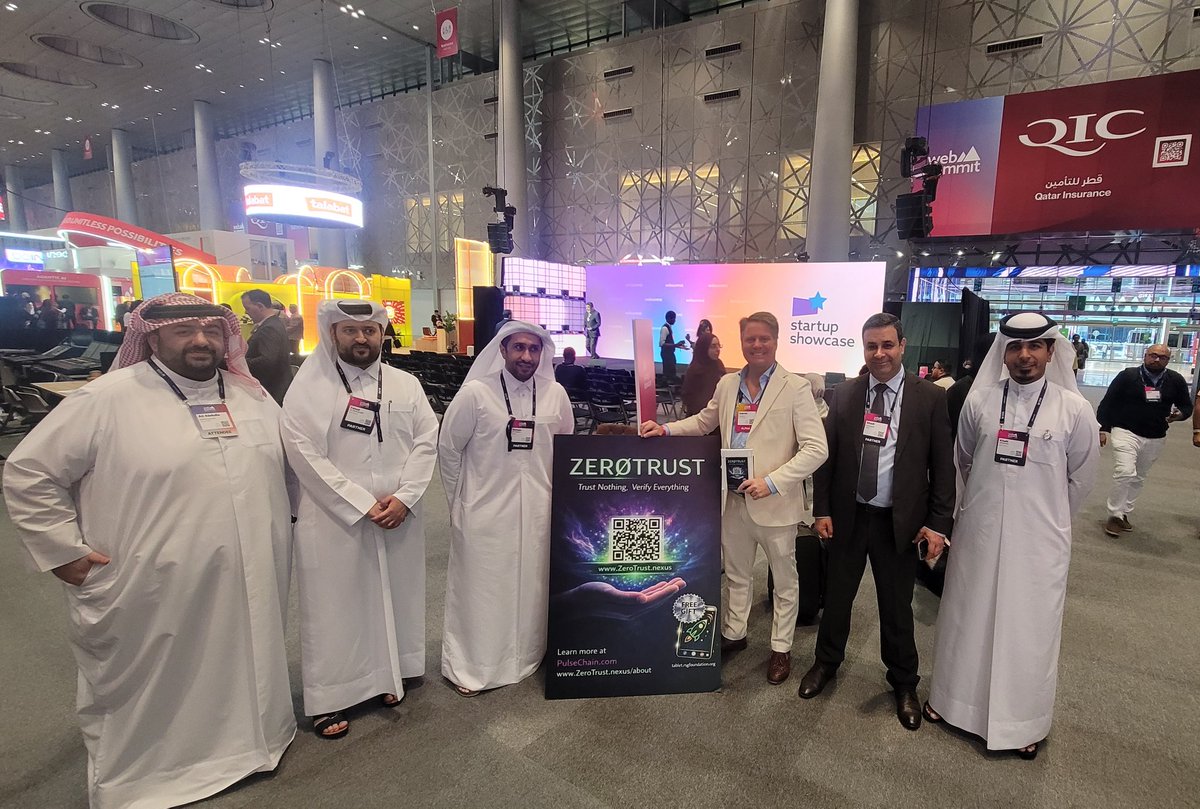 𝕃𝕦⛌𝕒 tweet media