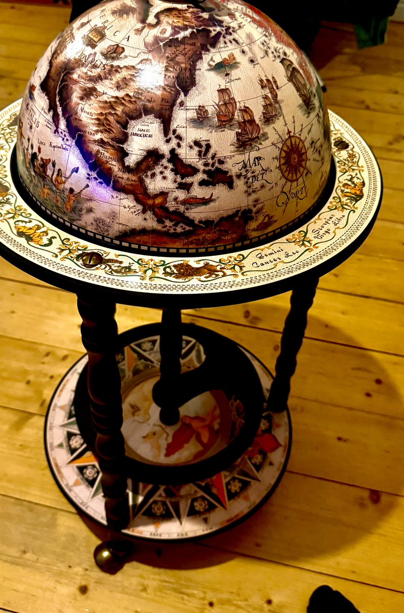 Wurstkoffer 🏳️‍🌈 tweet media