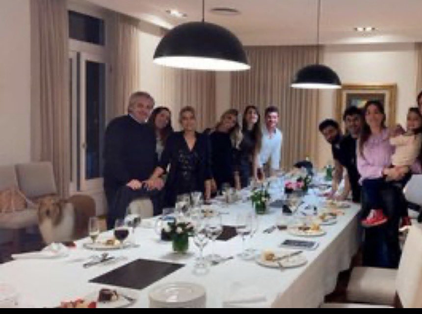 Tomas P. tweet media