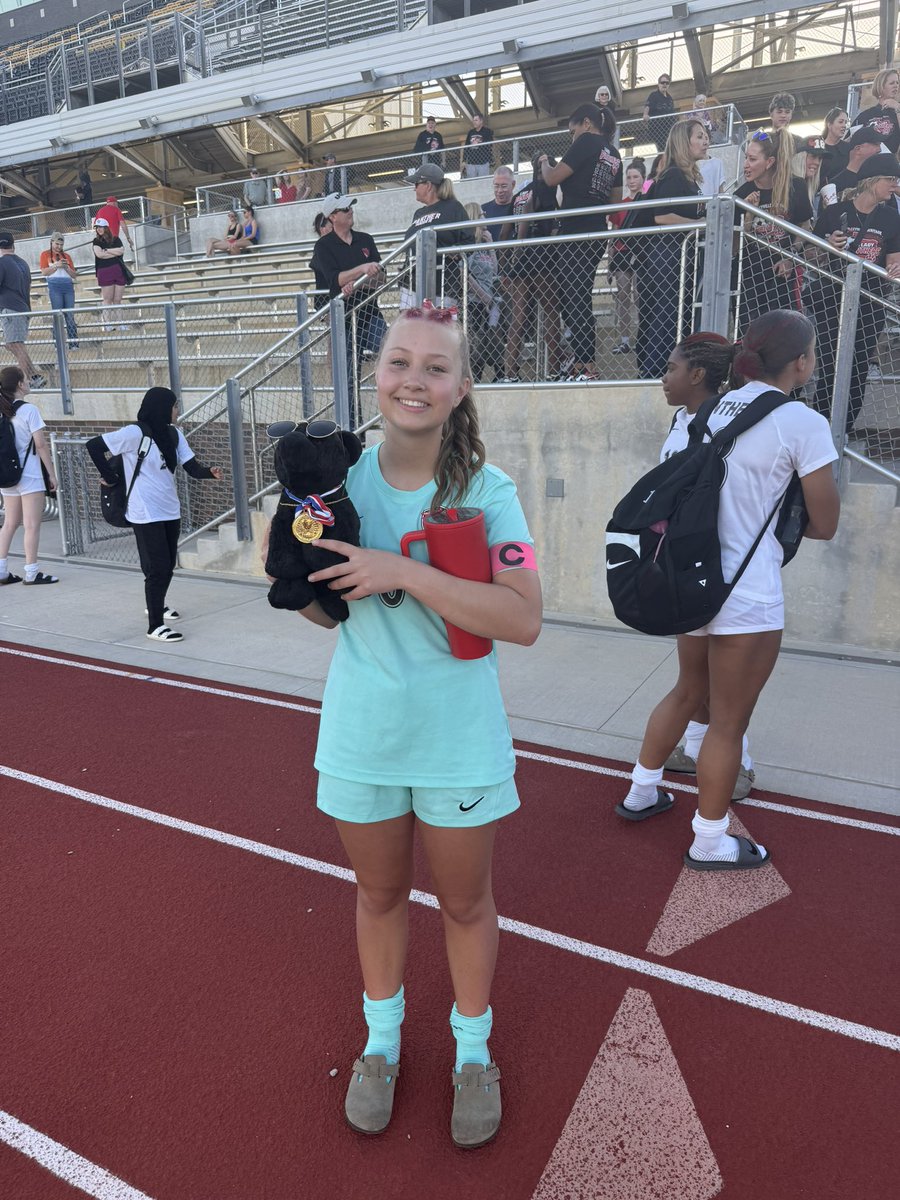 Colleyville Heritage High School |🐾 tweet media