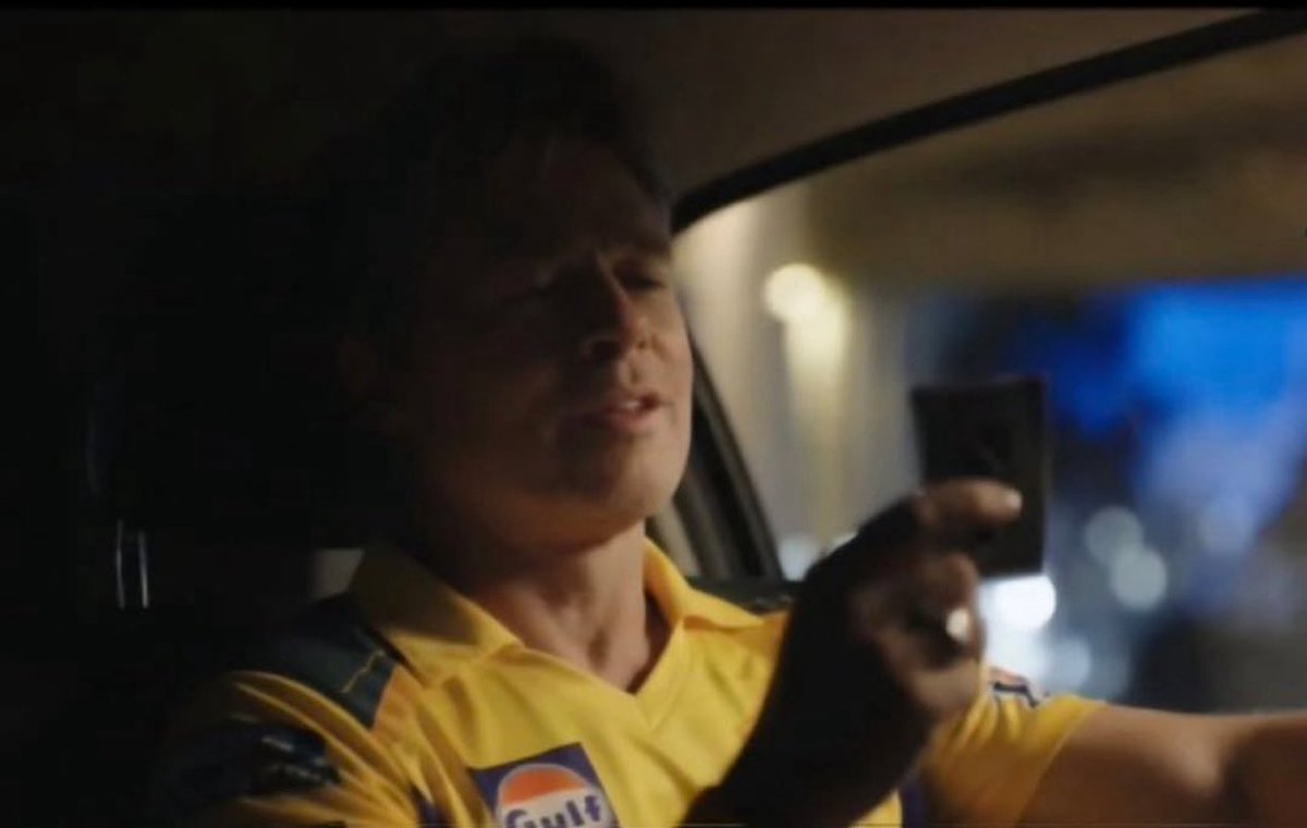 btwiambot tweet media