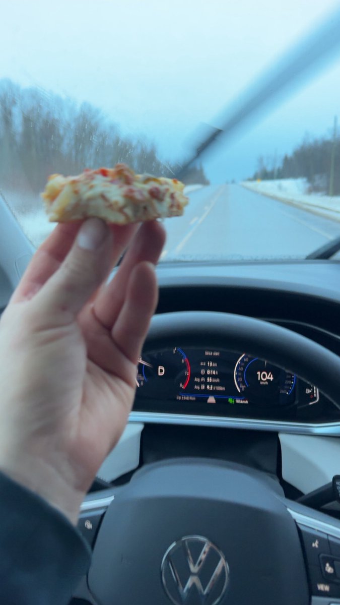 Colin 🇨🇦 tweet media