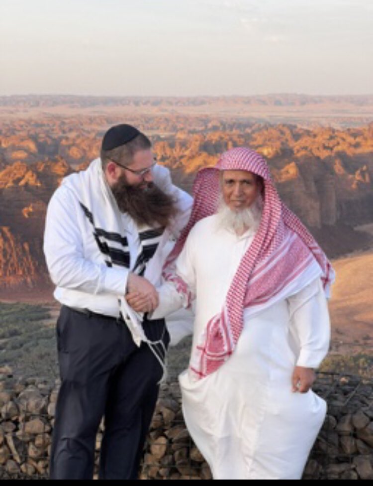 omar hassan tweet media