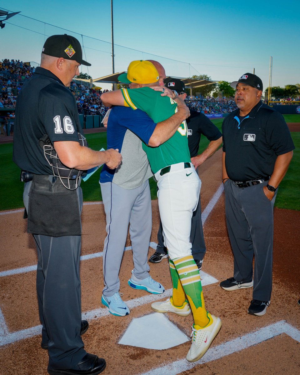 Seattle Mariners tweet media