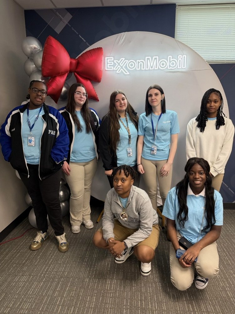 Home of the 🅿️elicans! 💙🖤 tweet media