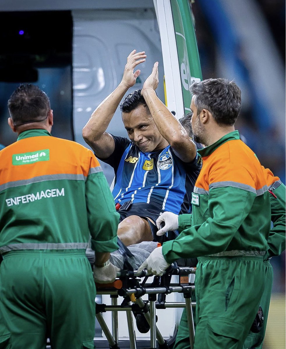 Soccer News Grêmio tweet media